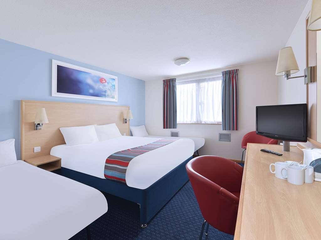 Travelodge Peterborough Alwalton Rum bild